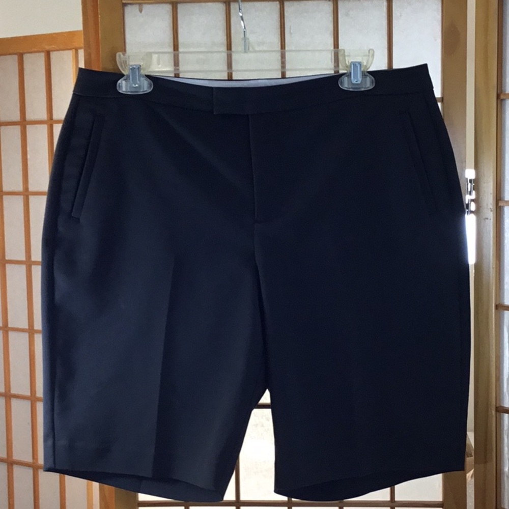 Dress shorts Ecru Designs. Charlton Bermuda Shorts black